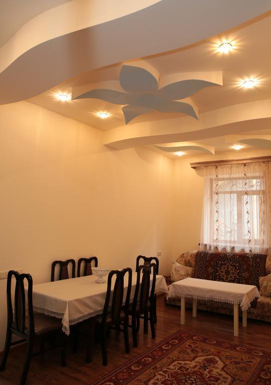 Jermuk Apartment In The Center エクステリア 写真